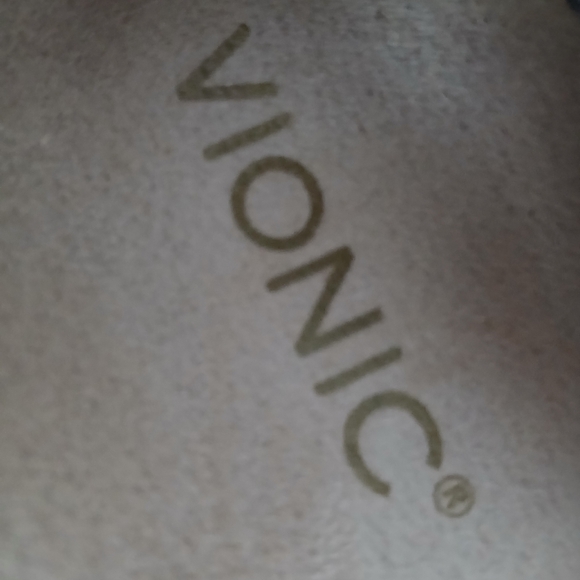 VIONIC "DEBBIE" SLIP ON DRIVING MOCCASINS NWOT - Picture 3 of 15